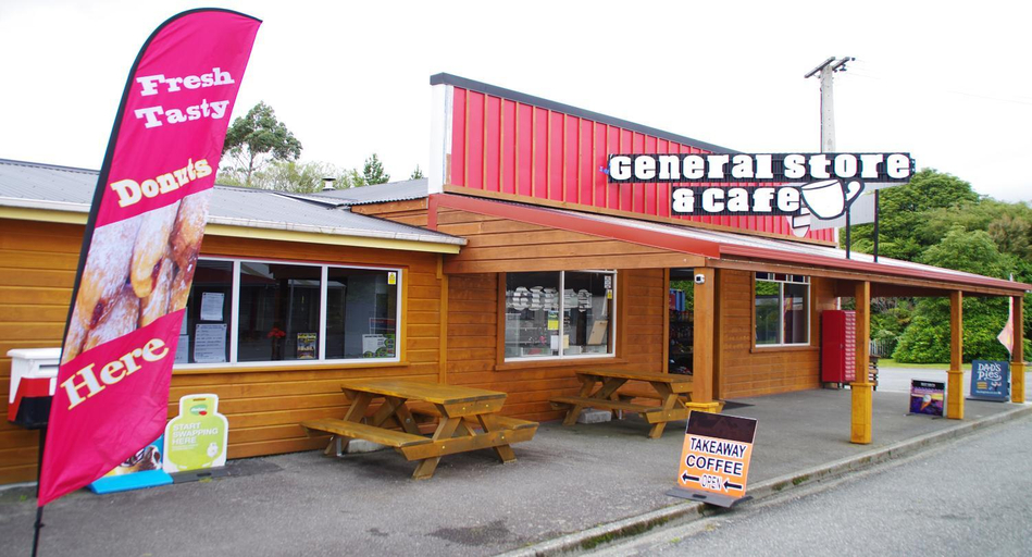 Others 2, Route 73 Motels Kumara, Westland
