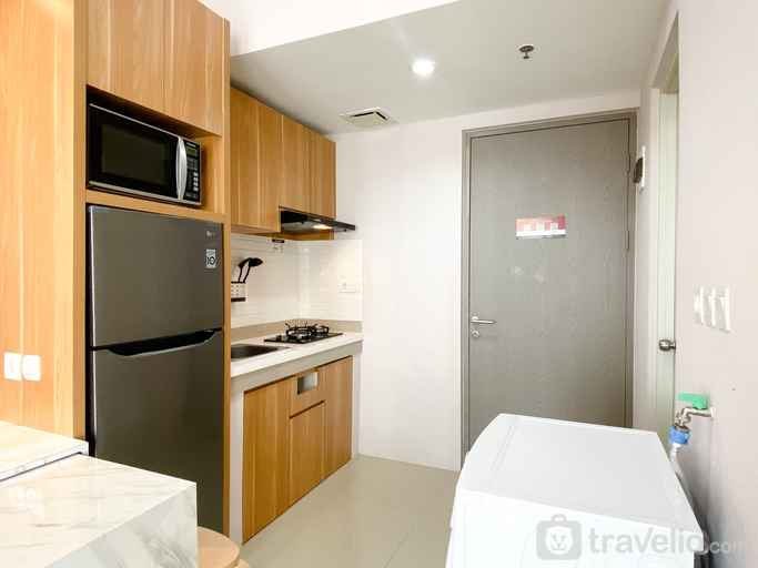 Others 2, Wonderful and Homey Studio Vasanta Innopark Apartment By Travelio, Cikarang