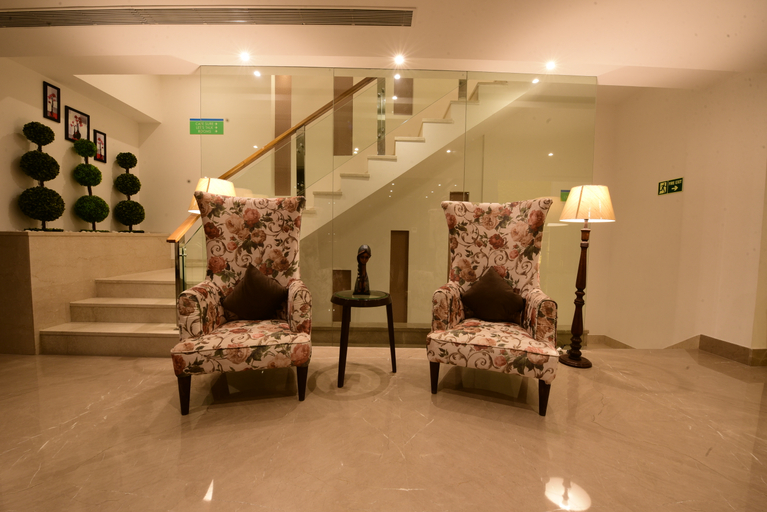 Public Area 3, SureStay Plus Hotel by Best Western Amritsar, Amritsar