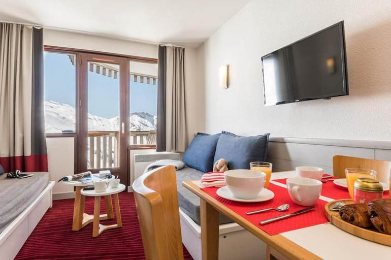 Shared lounge/TV area, Residence Antares - Avoriaz, Haute-Savoie