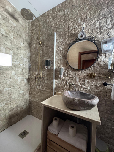 Bathroom 3, Palacito de la Rubia, Madrid