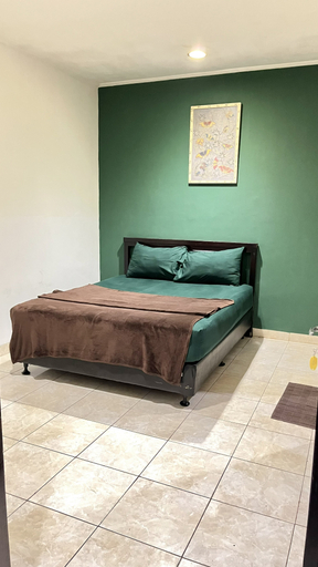 Bedroom 5, M o M Guest House, West Jakarta