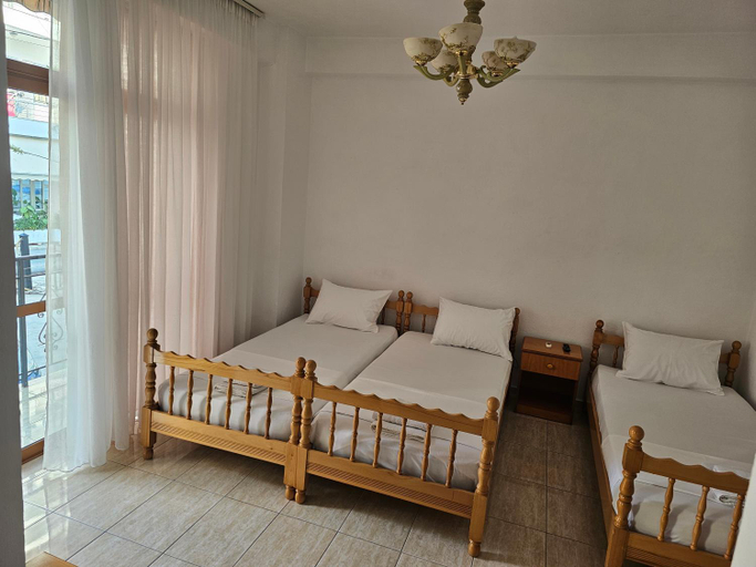 Others 5, Vasilika rooms, Sarandës