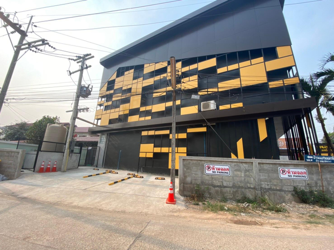 Others 2, Nanloftroom Airport, Muang Nan