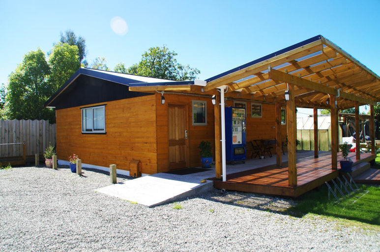 Others 3, Route 73 Motels Kumara, Westland