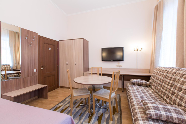 Others 3, Hotel Gorod, Northern
