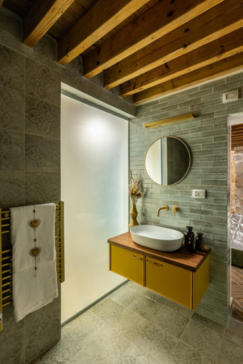 Bathroom, Two Wells Zimmer Suite