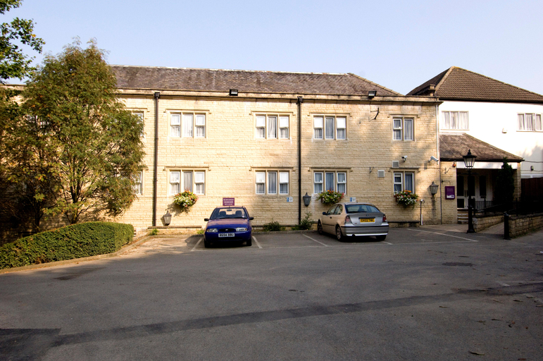 Exterior & Views 4, Premier Inn Stroud, Gloucestershire