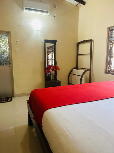 Others 3, Four Seasons Villa, N. Palatha Central