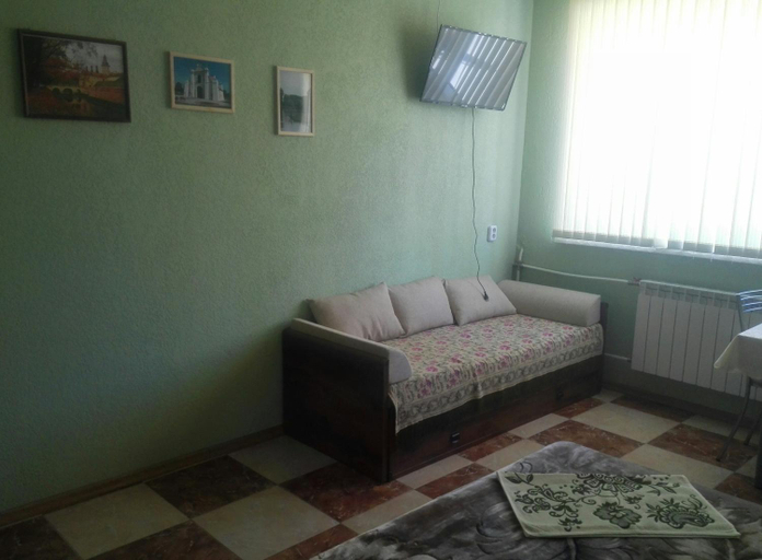 Others 2, Agrousadba u Leonida, Nyas'vizh