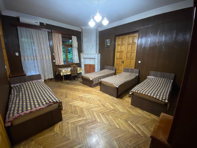 Others 5, Guest House sea, Kobuleti