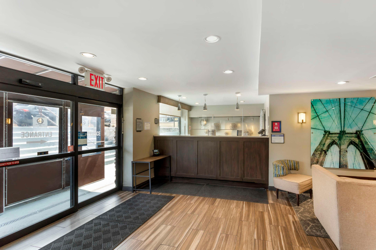 Public Area 2, Best Western Brooklyn-Coney Island Inn, New York