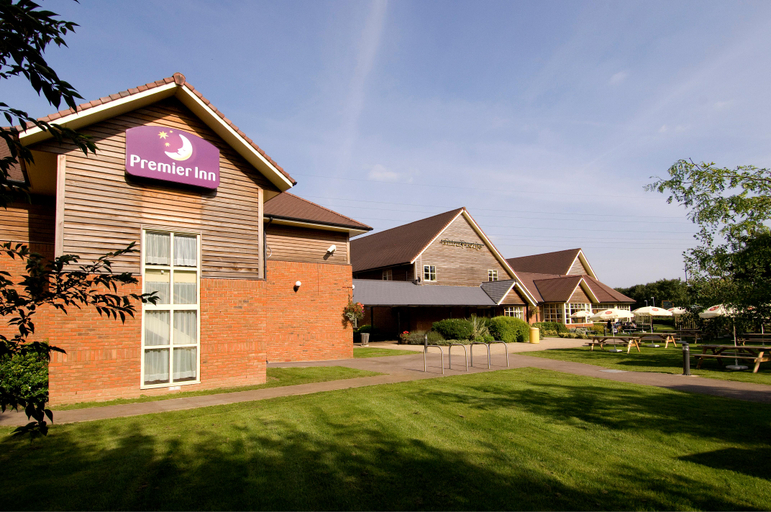 Exterior & Views 3, Premier Inn Tewkesbury, Worcestershire