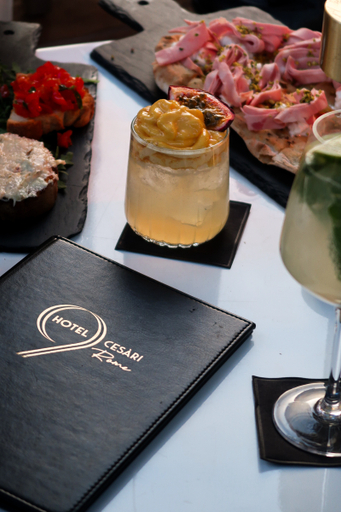 Food & Drinks 5, 9 Hotel Cesari, Rome