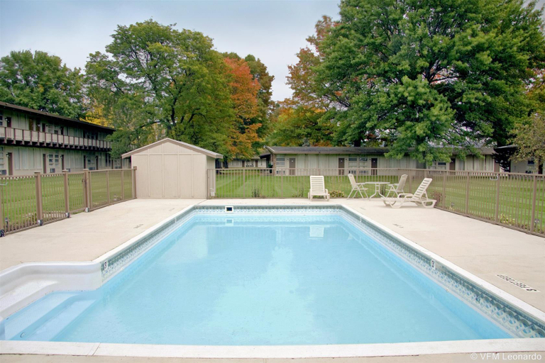 Sport & Beauty 5, Americas Best Value Inn Painted Post, Steuben