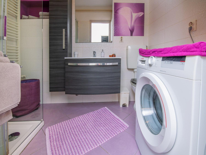 Bathroom 3, Apartment Point - Two Bedroom Apartment with Balcony, Pula