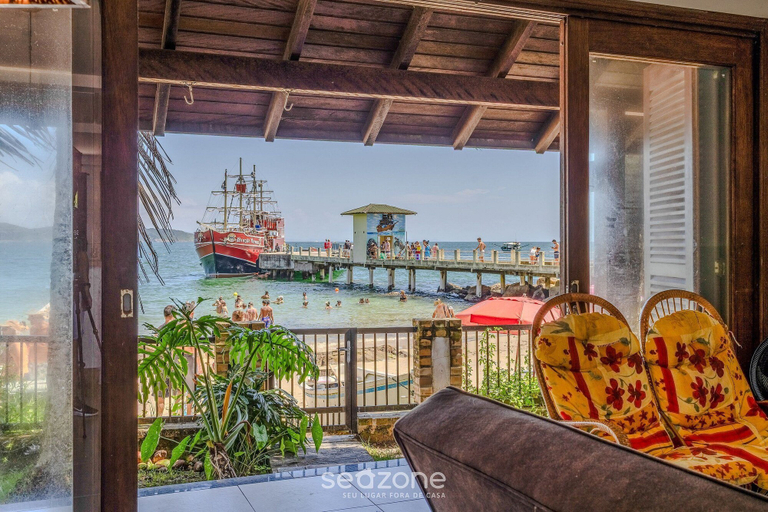 Property grounds 5, 3 B Beachfront House w/ Barbecue Bombinhas Sdn042, Bombinhas