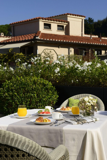 Food & Drinks 5, Mario de Fiori 37 Luxury Suites, Roma