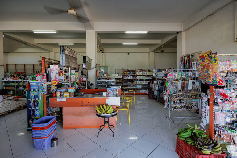 Food & Drinks 5, Soka Asri Guest House near Bali Zoo RedPartner, Badung