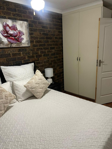 Others 5, We Love Properties Guest House, City of Tshwane