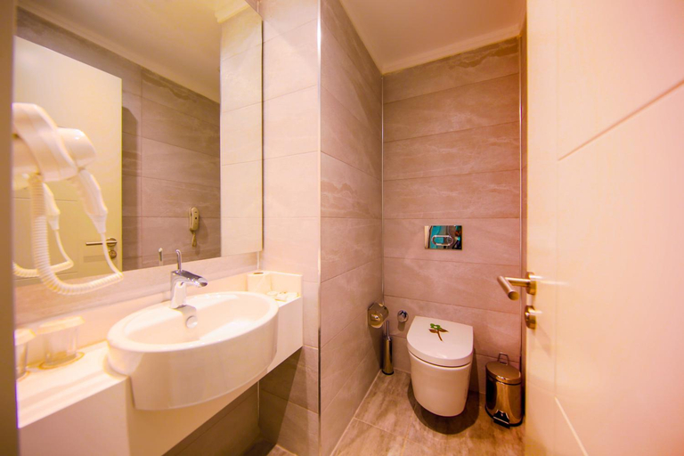 Bathroom 4, Horus Paradise Resort - Ultra All Inclusive, Manavgat