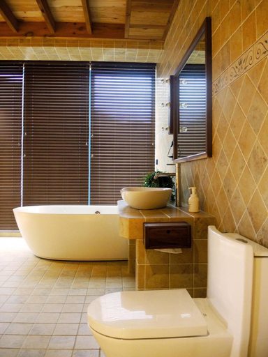 Bathroom 4, Full blossoms Garden House, Nantou