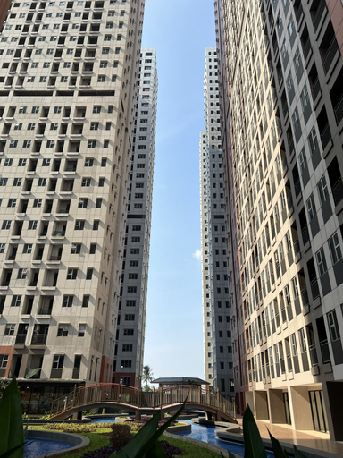 Exterior & Views 3, Apartemen Transpark Juanda Bekasi By Ensroom, Bekasi