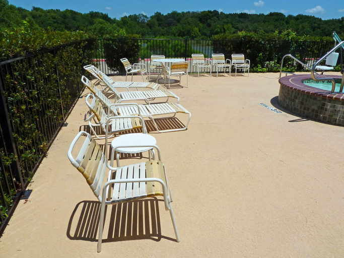 Sport & Beauty 5, Americas Best Value Inn & Suites Gun Barrel City, Henderson