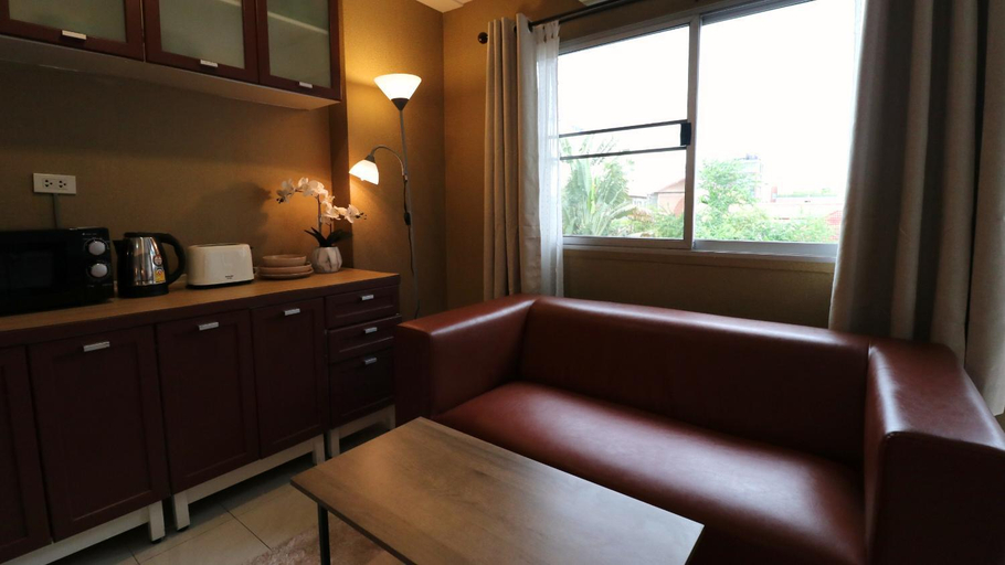 Others 5, Akaligo at Nimman 15, Muang Chiang Mai