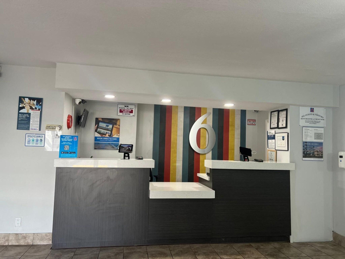 Public Area 2, Motel 6 Glendale, AZ, Maricopa