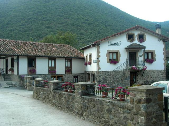 Others 3, Casa Leny, Cantabria