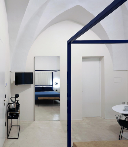 Others 4, Unamura - dimora storica, Lecce