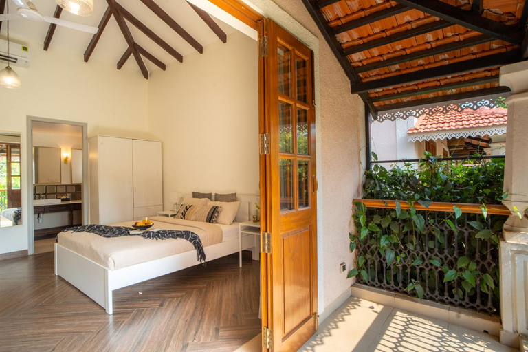 Bedroom 2, ELIVAAS 4 BHK with Pvt Pool in Arpora - Lumin, North Goa
