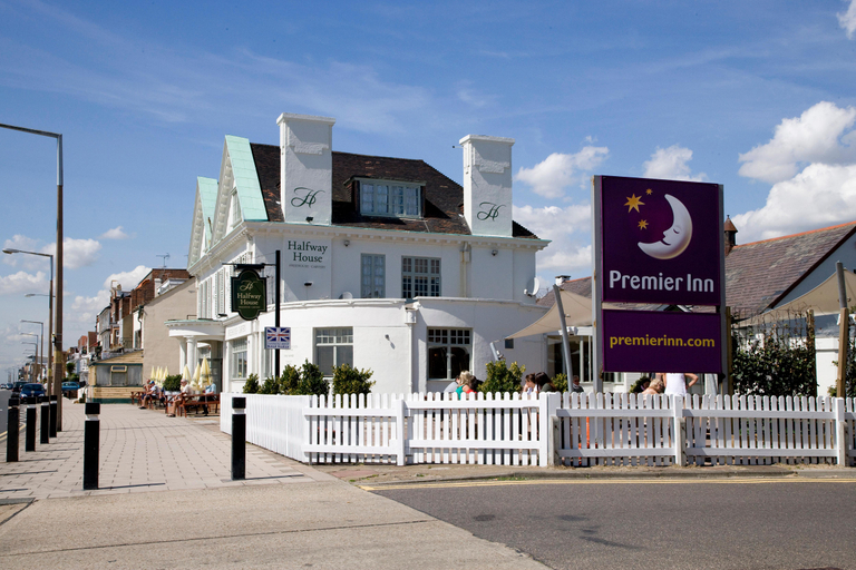 Exterior & Views 2, Premier Inn Southend-On-Sea - Thorpe Bay, Southend-on-Sea