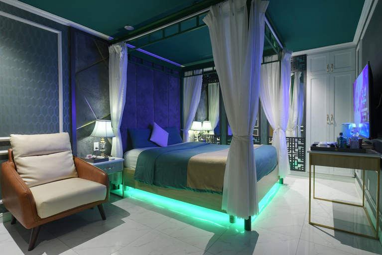 Others 4, Chiic House 1 - Khach san tinh yeu, Da Nang