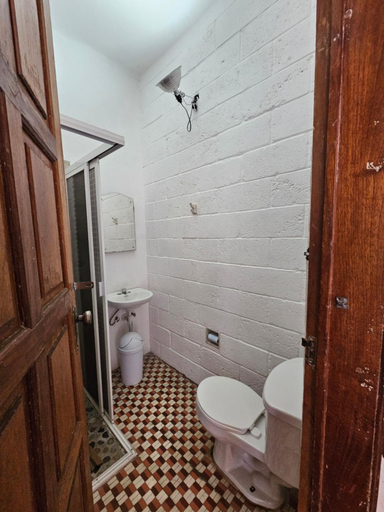 Bathroom 3, Hostal Azulejo Cuernavaca, Cuernavaca