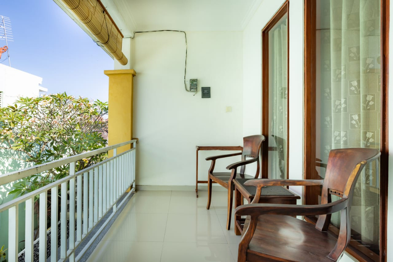 Bedroom 2, TheNadram Guest House, Badung