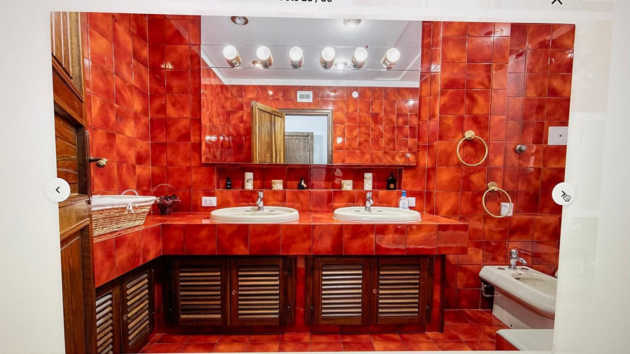 Bathroom 4, CASA DEL CORSO, Palermo