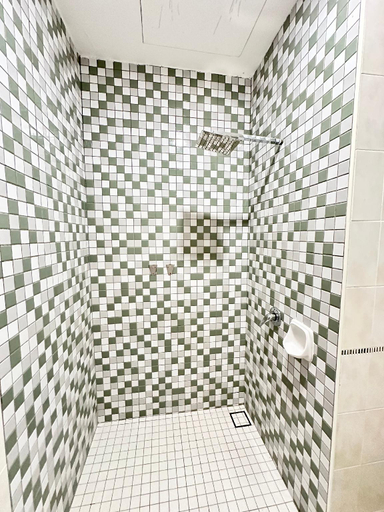 Bathroom 2, Karpal Singh Drive|Seaside|Georgetown|4R3B3P|15pax, Pulau Penang