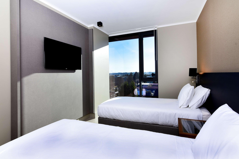 Bedroom 2, Best Western Ferrat, Cautín