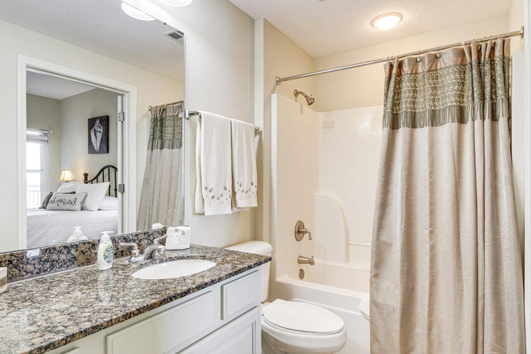 Others 3, Charming Condo on the Beach/Legacy T2-1102, Harrison