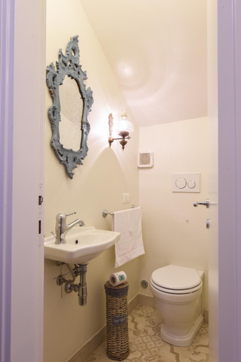 Bathroom 4, Il Giardino Segreto, Brescia