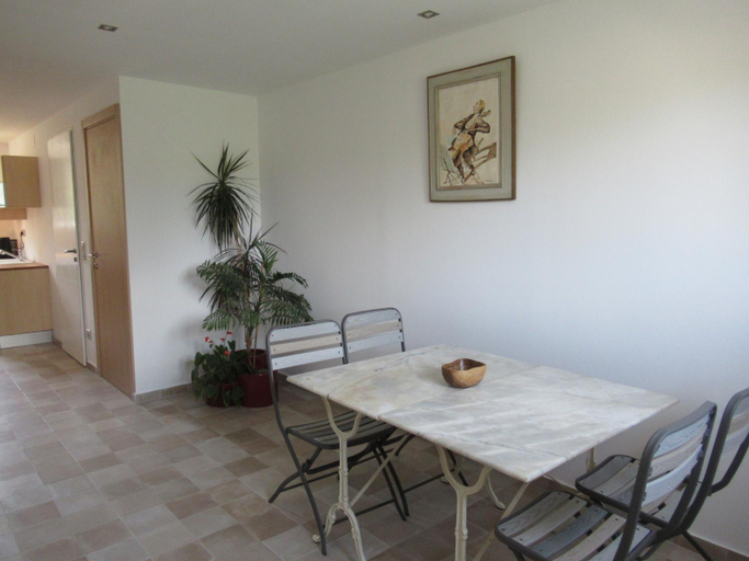 Others 5, Le Bastidon de CUCURON, Vaucluse