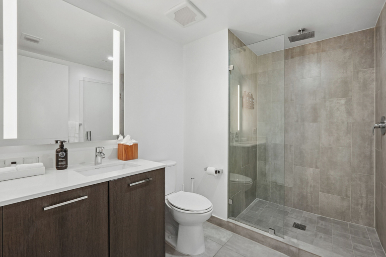 Bathroom 4, Sentral Alea Miami, Miami-Dade