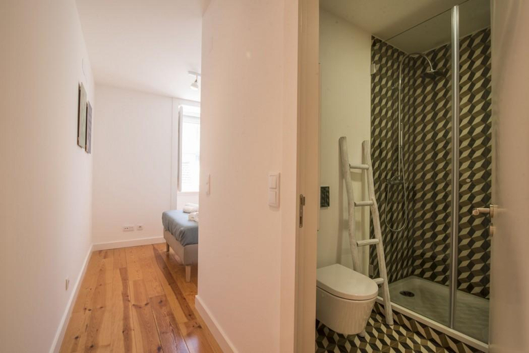 Others 5, Alfama Premium by Homing, Lisbon