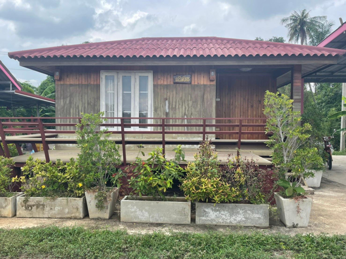 Others 3, Phosrithong Resort, Muang Kanchanaburi