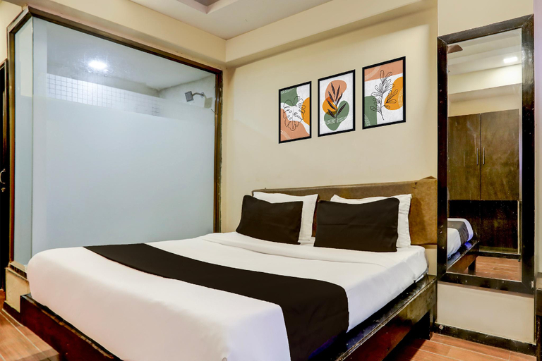 Others 2, Hotel O Telikos Silver, Vadodara