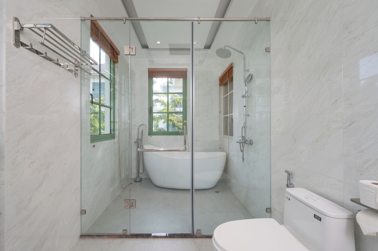 Bathroom 3, Elyday Apartment Hillside Phu Quoc - Sea & Firework view, Phú Quốc