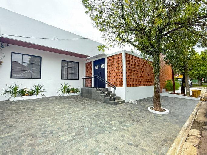 Exterior & Views 2, Villa Stardew House Sentul by SAKALAVASA, Bogor