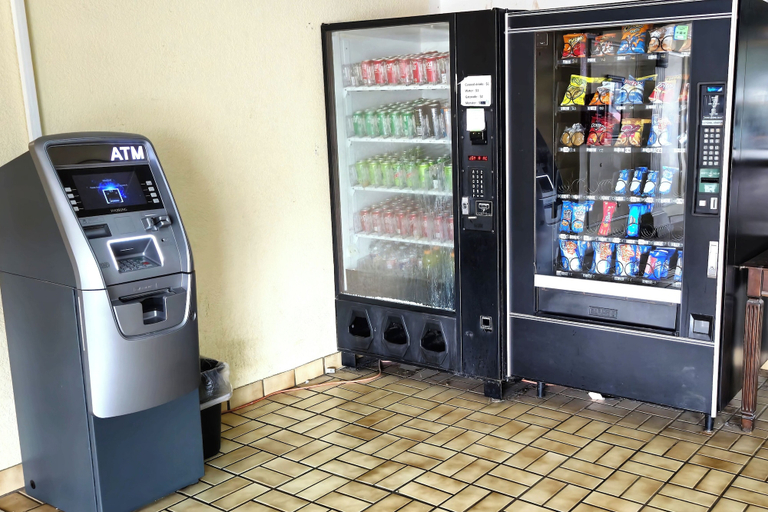 Food & Drinks 5, River Valley Inn & Suites (Extended Stay), Sebastian